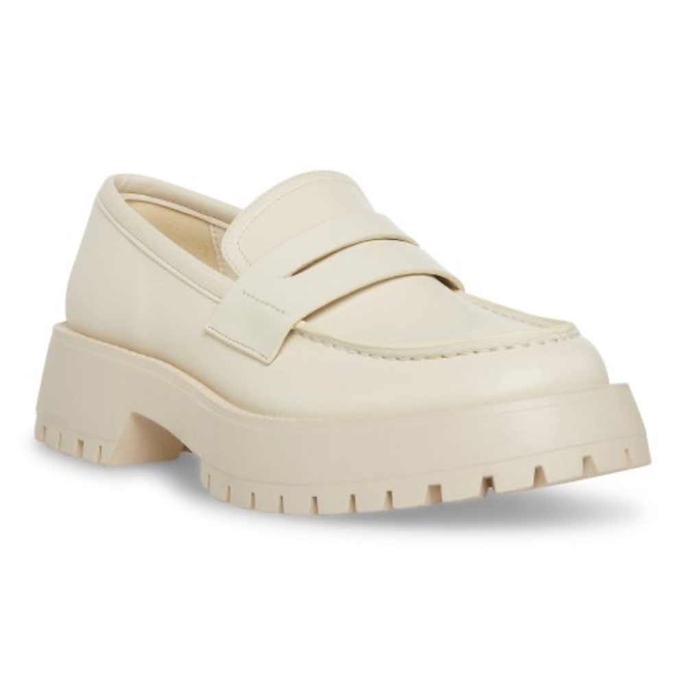 NWOT Madden Girl Cream Loafers